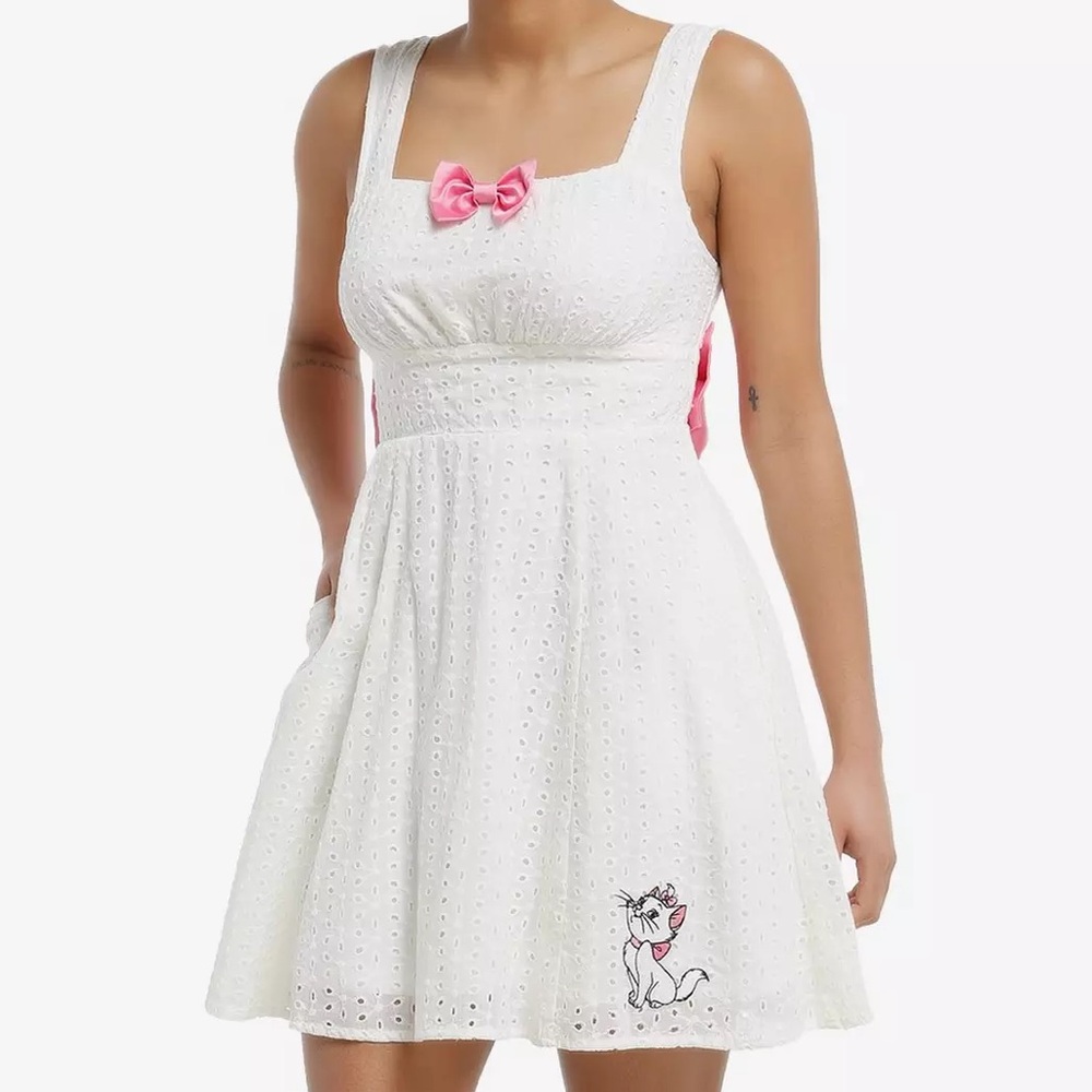 Her Universe Disney‎ The Aristocats Marie Eyelet Lace Dress Hot Topic